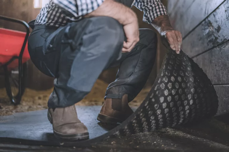 Rubber Stall Mats — Barn Depot